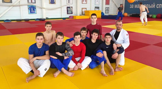 Хакасии дзюдоисты отправились на тренировки сборной России