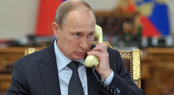 Путин и Меркель обсудили ситуацию в Сирии по телефону