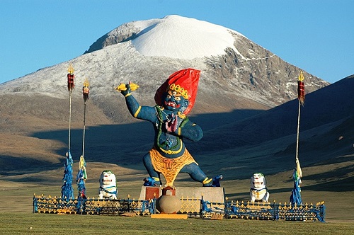 Сразу десять альпинистов погибли в Монголии