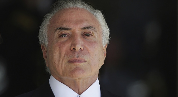 Президента Бразилии официально обвинили в коррупции