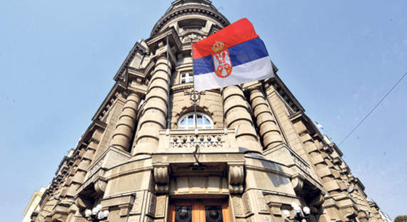 Сербское правительство предлагает распустить парламент страны
