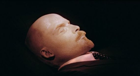 Депутаты внесли в Госдуму законопроект о захоронении Ленина и сами его торпедировали