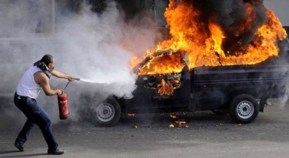 Пожары в Хакасии: Бани и автомобили стали жертвами огня