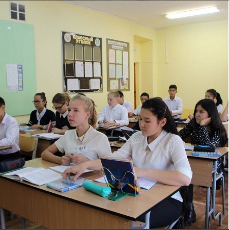 Школы Хакасии вошли в ТОП-300 лучших сельских школ России