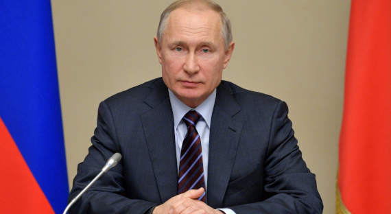 Путин: Россиянам требуется сильный и авторитетный парламент