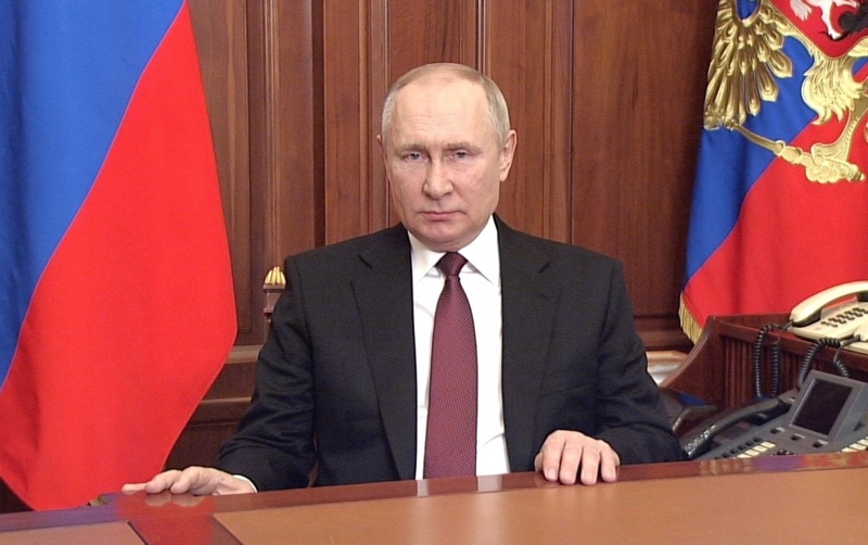 Владимир Путин обсудил ситуацию вокруг Украины с Эммануэлем Макроном