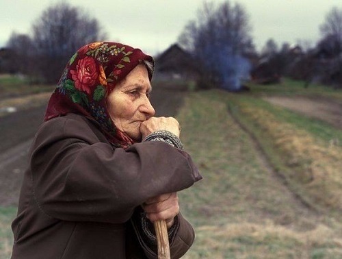 В Черногорске 85-летняя бабушка ютится в аварийном жилье