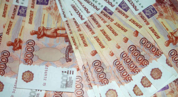 Жительница Черногорска подарила деньги мошенникам
