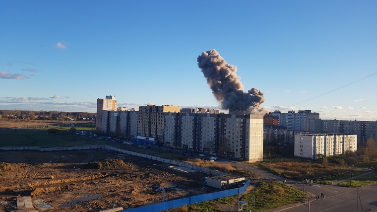 Взрыв в Гатчине: погибли четверо, завод в руинах