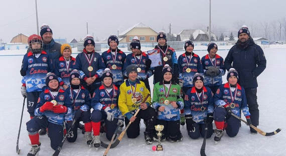 Молодые хоккеисты Хакасии сразились в отборочном турнире "Плетеный мяч"