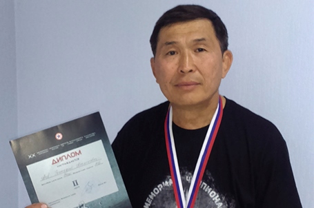 Сотрудник «Аршановского» стал серебряным призером чемпионата России по самбо среди ветеранов