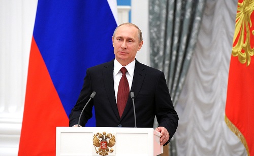 Путин объявит, что пойдет в президенты, во время послания к Федеральному собранию?