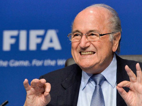 Блаттер уходит, но секретов ФИФА уносить не намерен