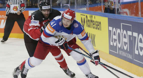 Сборная России по хоккею проиграла канадцам перед стартом Кубка мира