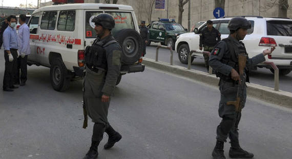В Кабуле террористы захватили госпиталь, переодевшись врачами