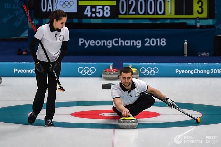 Российские олимпийцы одержали первую победу в Пхенчхане