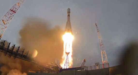 Российские военные успешно вывели на орбиту четыре спутника