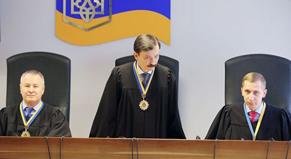 На Украине осудили Януковича на 13 лет тюрьмы