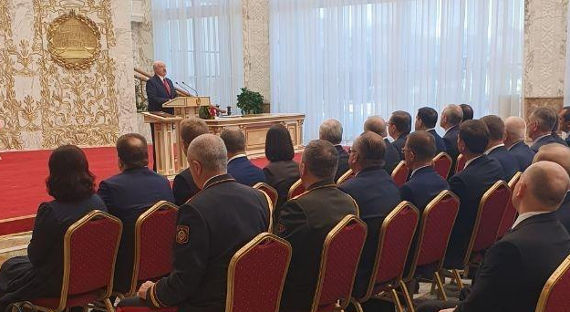 Лукашенко официально вступил в должность президента РБ