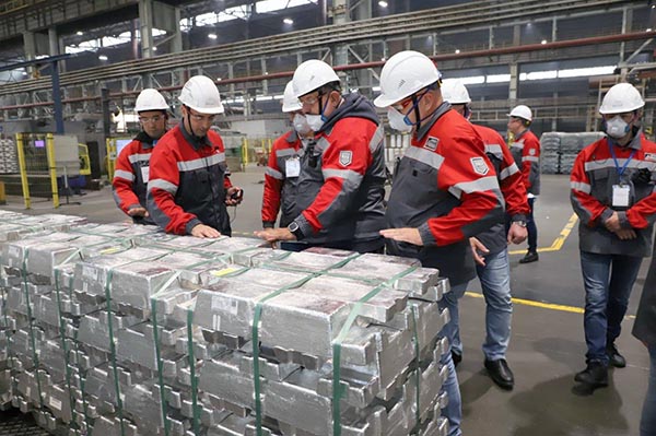 Экскурсии на Саяногорскую промплощадку РУСАЛа проходят регулярно