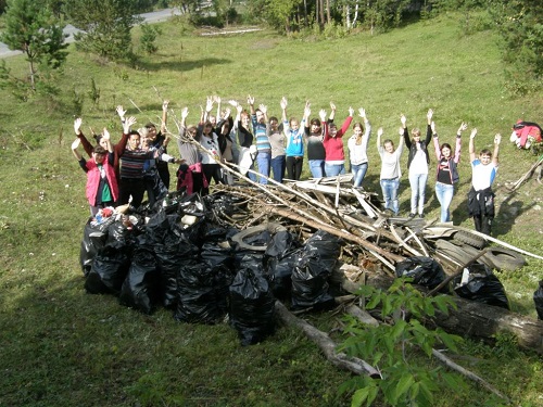 Абаза чистит мир: студенты и школьники объединились в борьбе с мусором