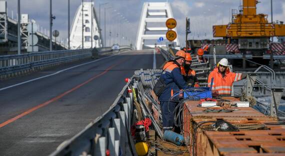 Движение по правой стороне Крымского моста восстановят 20 декабря