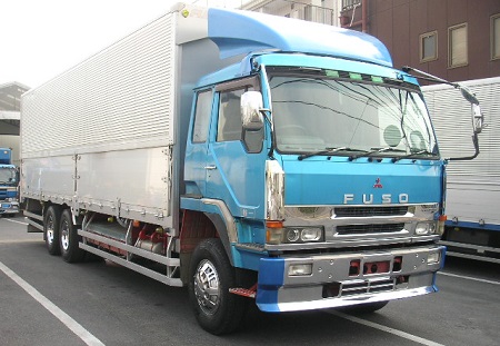 В России перестали собирать грузовики Mitsubishi Fuso - СМИ
