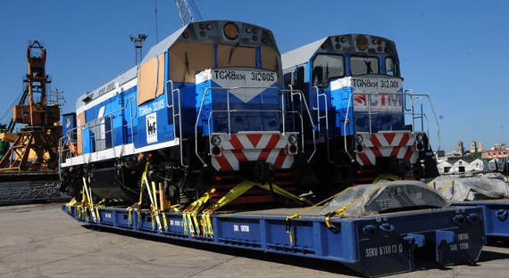 Россия доставила на Кубу восемь локомотивов