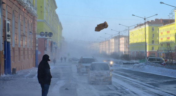 В Норильске прошли метели и снегопады