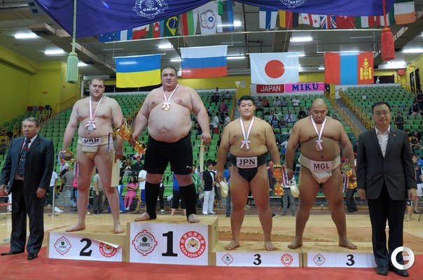 Подмосковный борец - чемпион мира по сумо