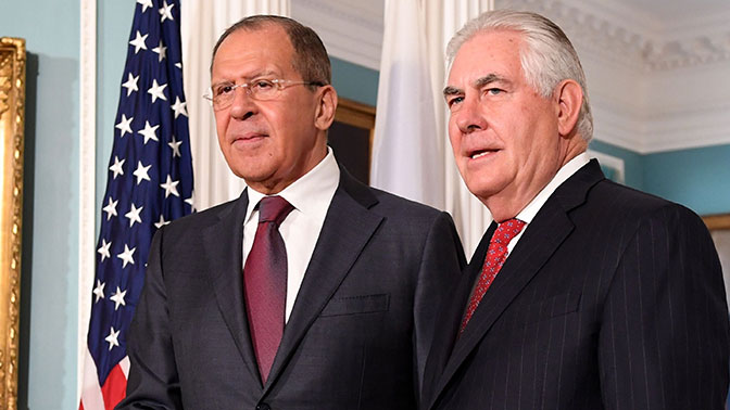 Тиллерсон: США хочет работать с Россией, но та все равно ответит