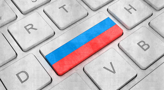 Президент подписал закон о российском софте на смартфонах