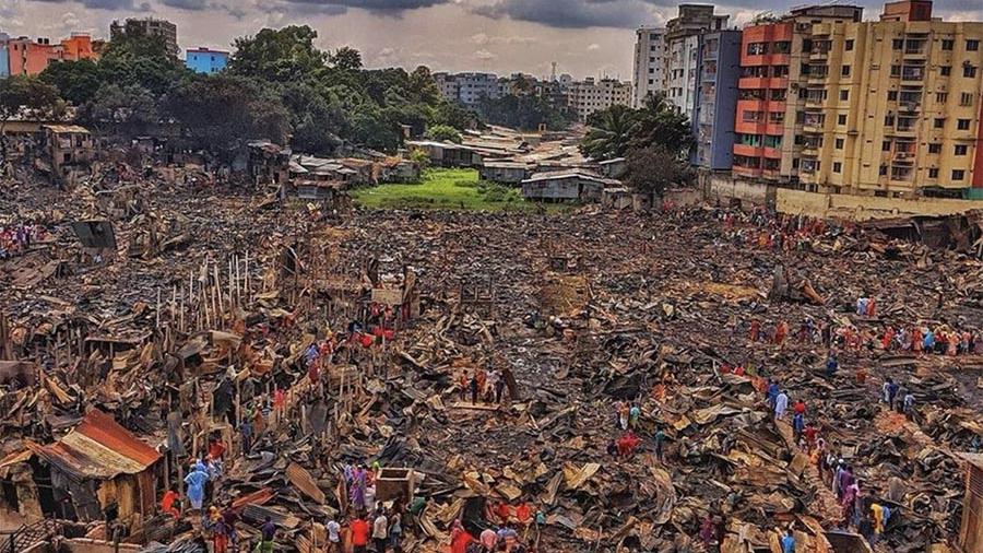 15 тыс. домов сгорело в столице Бангладеш