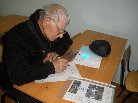 В Хакасии пожилые водители сели за парты