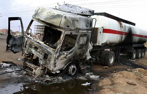 Южный Судан: в пламени бензина сгорели 100 человек