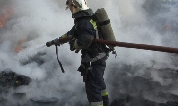Крупный пожар произошел на пилораме под Минусинском