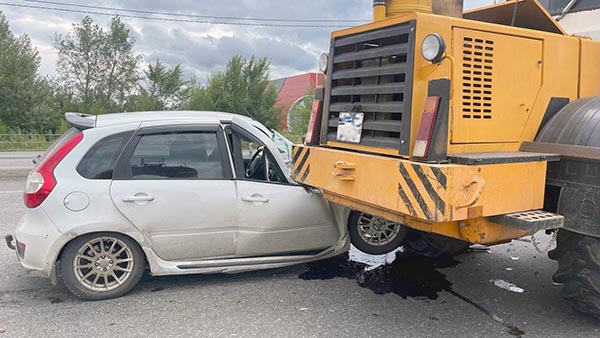 За сутки в Хакасии в трёх авариях пострадали четыре человека