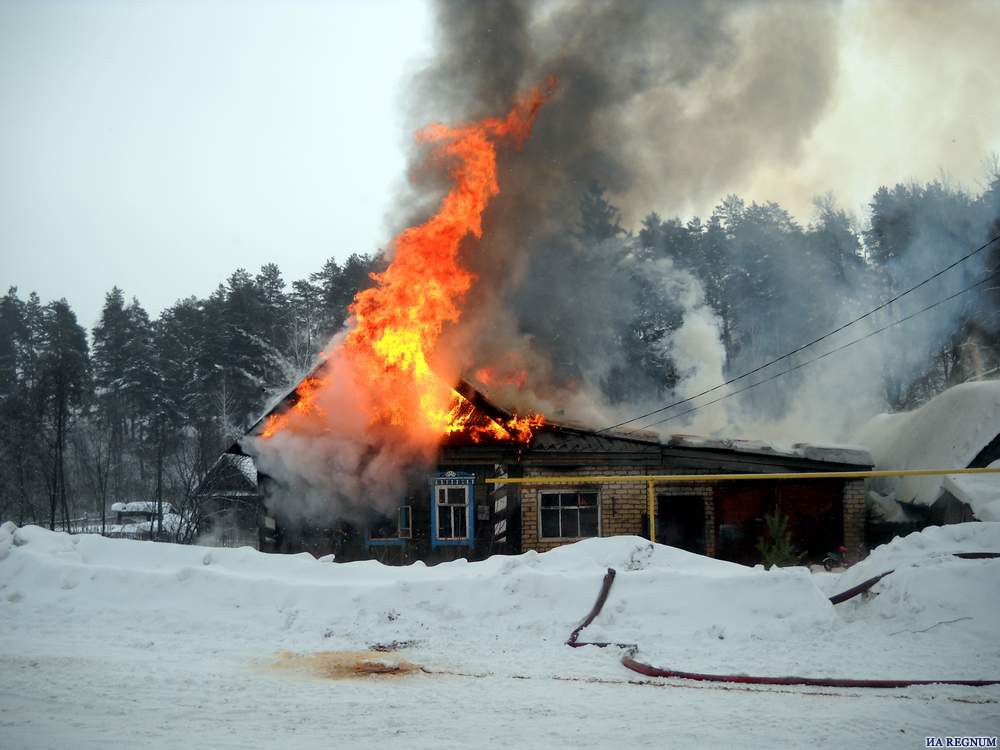 Хакасия в огне: холода спровоцировали рост "печных" пожаров