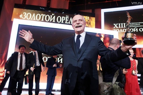 Кинопремия "Золотой орел": награждены Михалков, Бондарчук и Говорухин