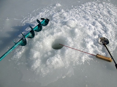 Спасатели Хакасии перед выходными рассказали всем, насколько прочен в республике лед