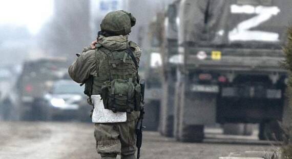 Зеленский требует от ВСУ удерживать позиции в ЛНР до последнего солдата