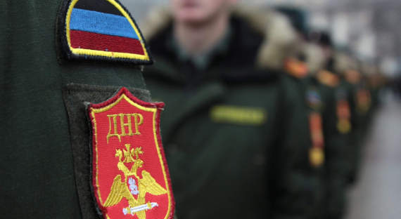 Ополченцы ДНР замыкают кольцо вокруг украинских войск в Донецке