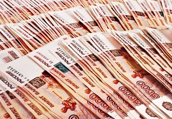 На 675 тысяч рублей мошенники развели наивного сотрудника салона связи