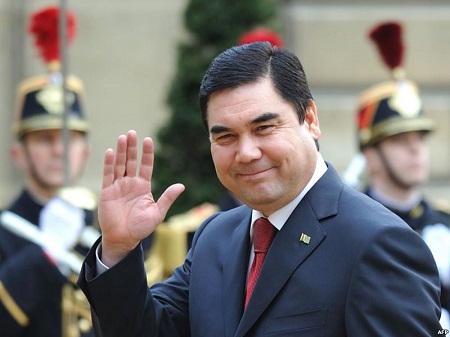 Президент Туркмении Бердымухамедов переизбран на третий срок