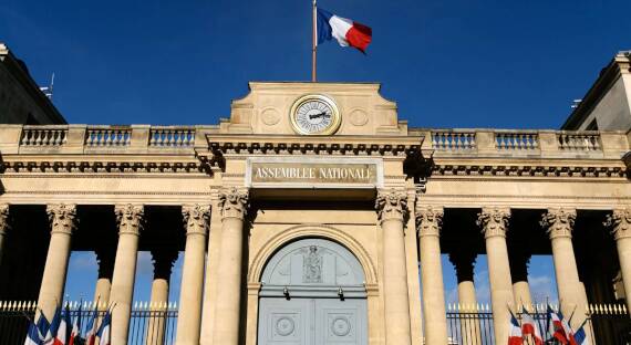 Во Франции предложили отменить антироссийские санкции ради Украины и французов