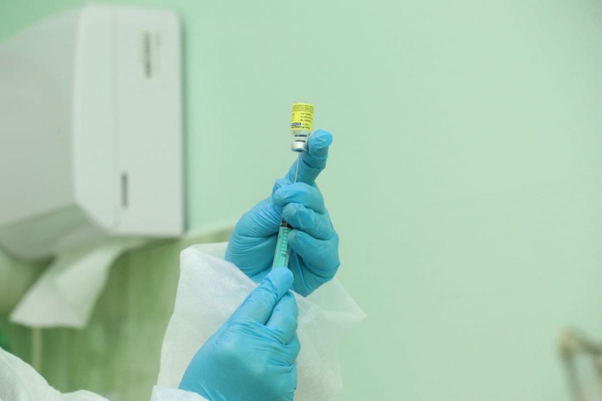 В Хакасии возобновили вакцинацию подростков