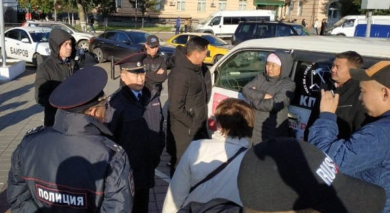 Глава Бурятии призвал протестующих признать результаты выборов мэра в Улан-Удэ