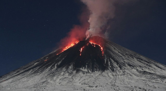 Камчатский вулкан готовится к извержению