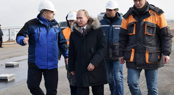 Владимир Путин проехал по Крымскому мосту (ФОТО, ВИДЕО)