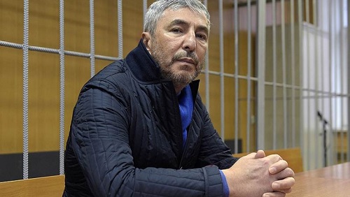 Стрелявший под кокаином у Кремля Джабраилов купил себе тир
